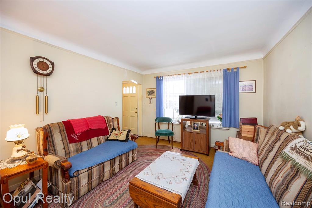 6514 Woodmont Avenue, Detroit, MI 48228 — Photo 8