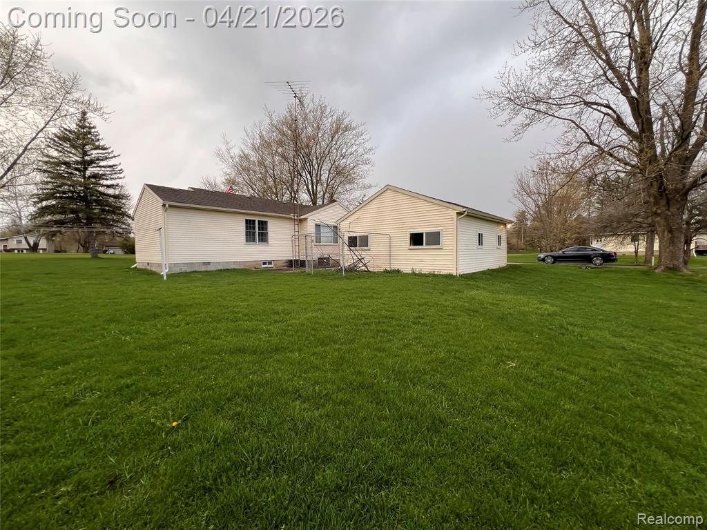 8299 Ridge Road, Goodrich Vlg, MI — Photo 5