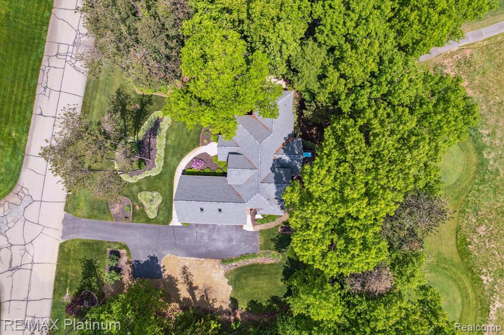 8257 Abalone Way, Pinckney, MI 48169 — Photo 61