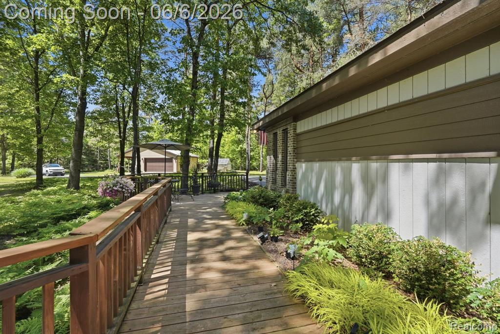 356 Avanti Lane, Highland, MI — Photo 64