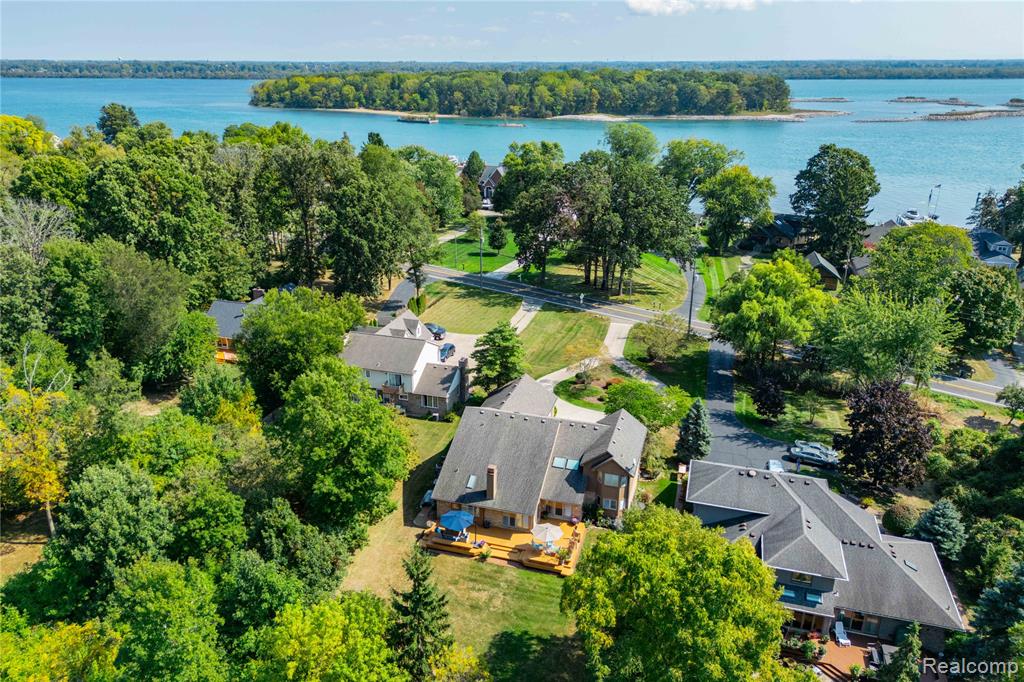 29462 East River Road, Grosse Ile, MI 48138 — Photo 63