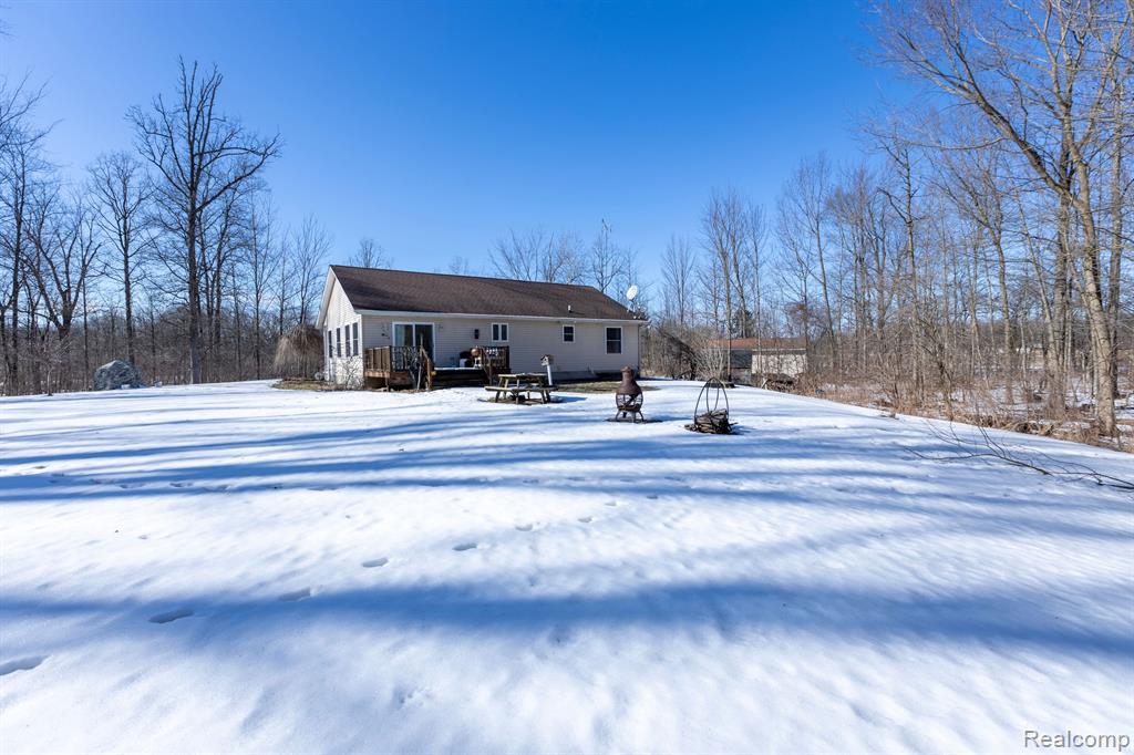 7722 KILGORE Road, Greenwood, MI 48006 — Photo 9