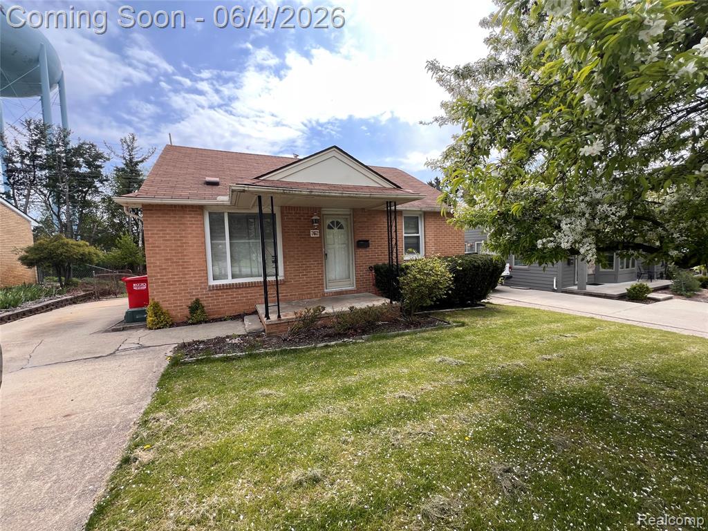 762 Miller Avenue, Rochester, MI 48307 — front exterior