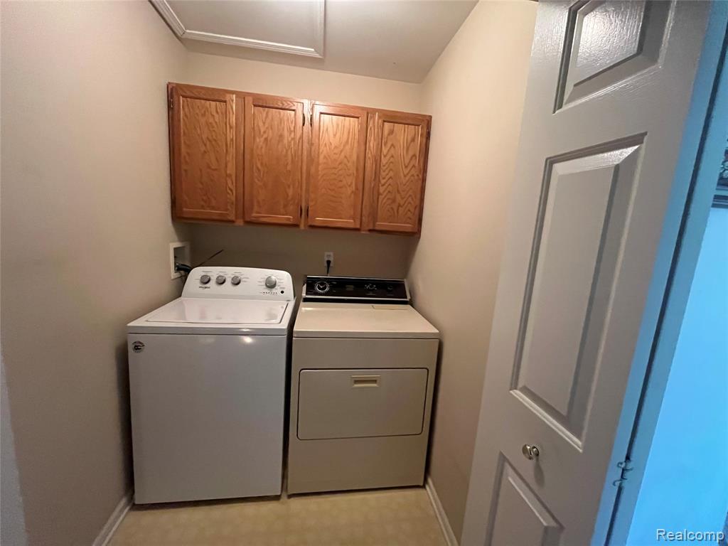 839 Oakwood Drive, Howell, MI 48843 — Photo 6
