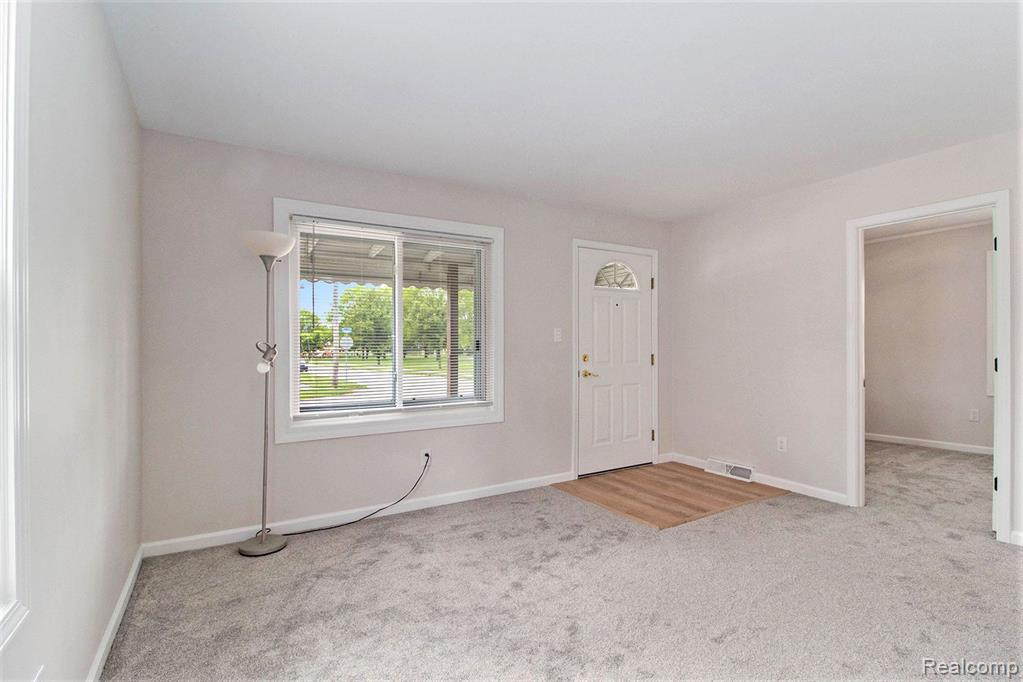 6041 HAROLD Street, Taylor, MI 48180 — Photo 7