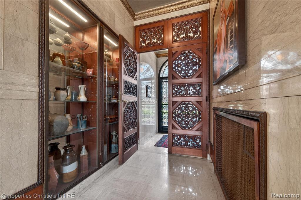 2150 Iroquois Street, Detroit, MI 48201 — Photo 3