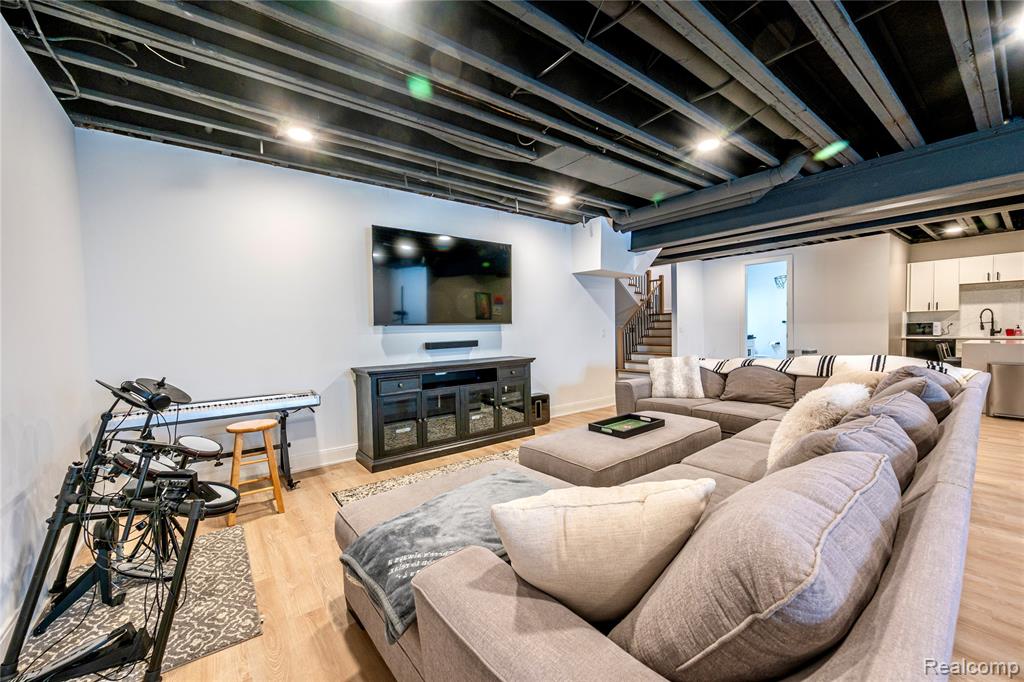 828 Cherokee Avenue, Royal Oak, MI 48067 — Photo 50