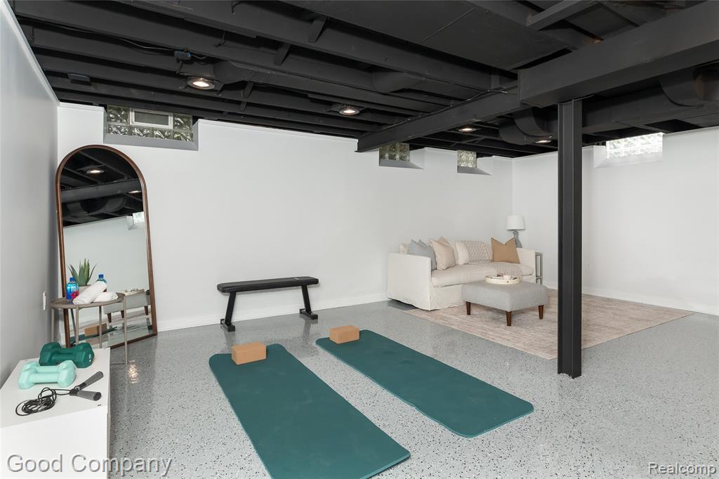 32291 Verona Circle, Beverly Hills, MI 48025 — Photo 45