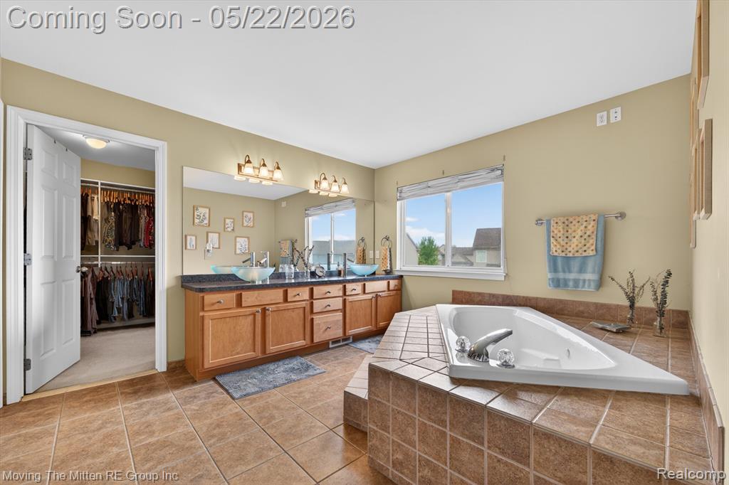 6575 Sadie Lane, Belleville, MI 48111 — Photo 26