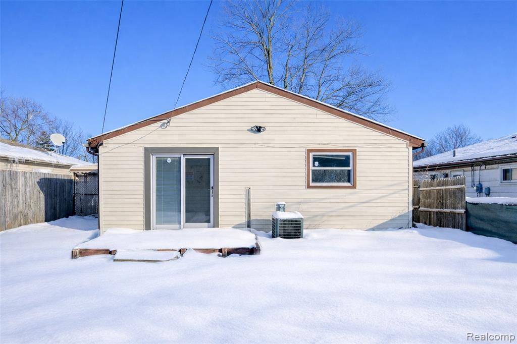 6942 Janet Street, Taylor, MI 48180 — Photo 25