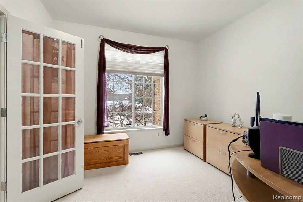 4420 McKeachie Road, White Lake, MI 48383 — Photo 5