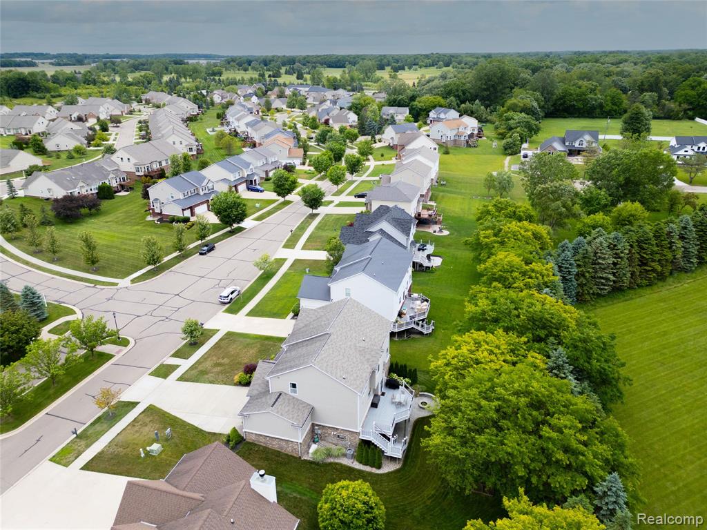 57649 Blossom Valley Trail, New Hudson, MI 48165 — Photo 56