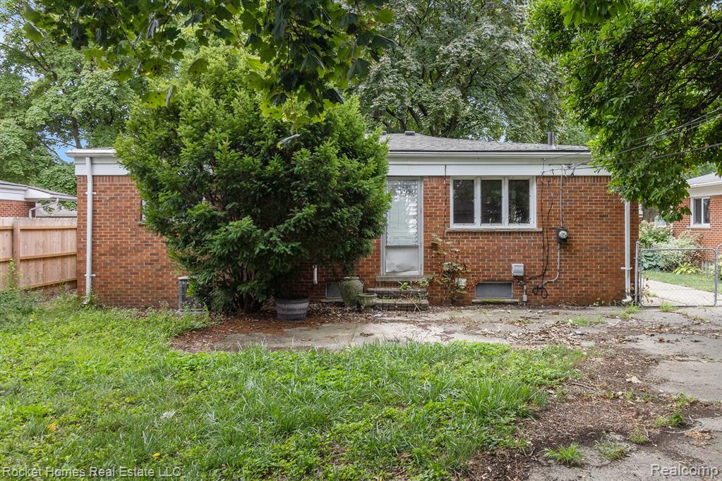 915 Englewood Avenue, Royal Oak, MI 48073 — Photo 27