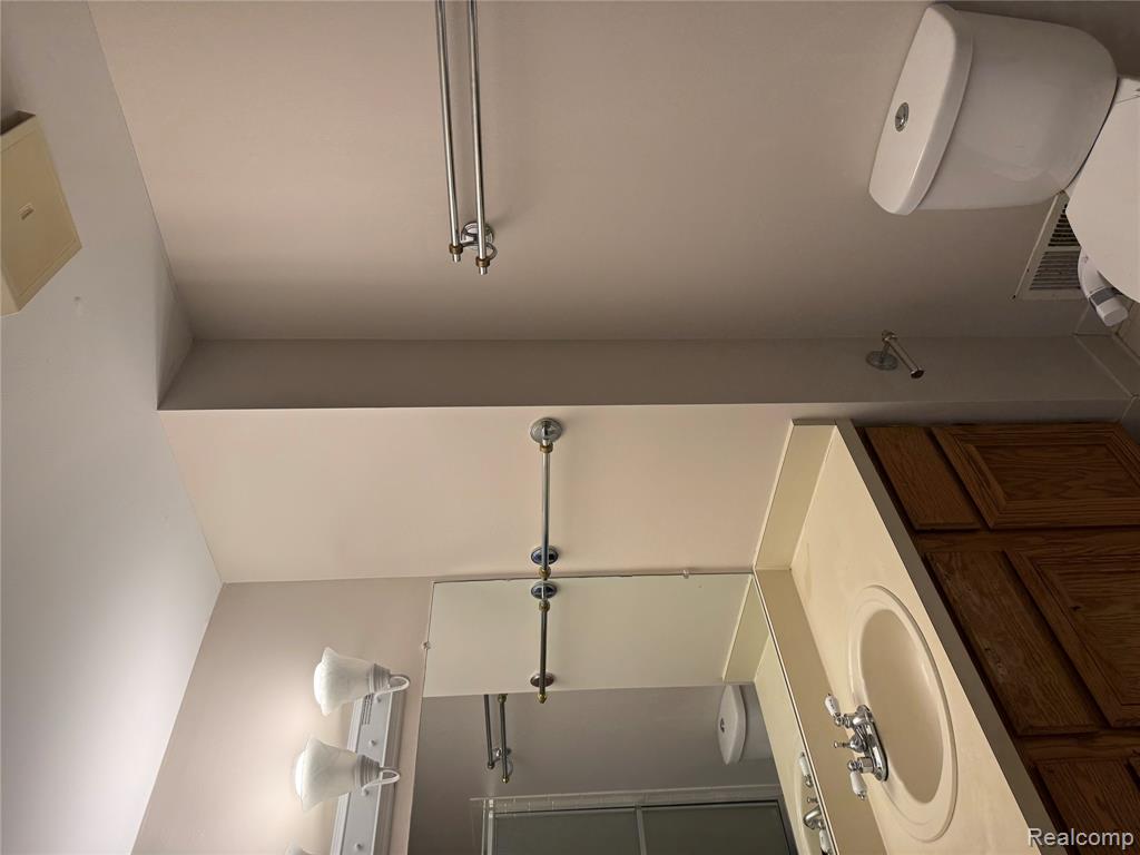 44613 Connecticut Court, Clinton Twp, MI 48038 — Photo 16