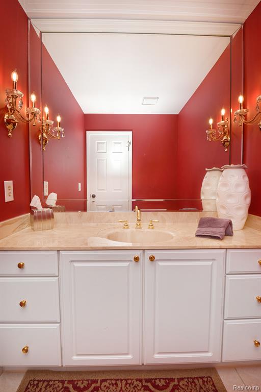 527 Newburne Pointe, 19, Bloomfield Hills, MI 48304 — Photo 18