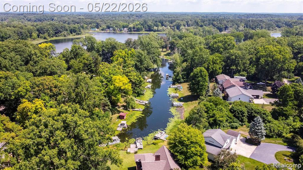 1398 BEAVERBROOK Drive, Holly, MI 48442 — Photo 55