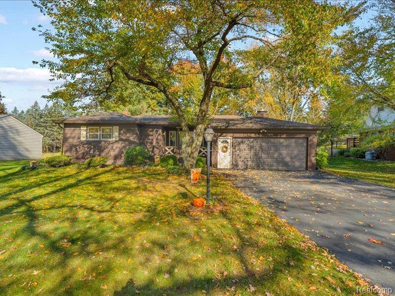 5093 Helene Avenue, Shelby Twp, MI 48316 — Photo 3