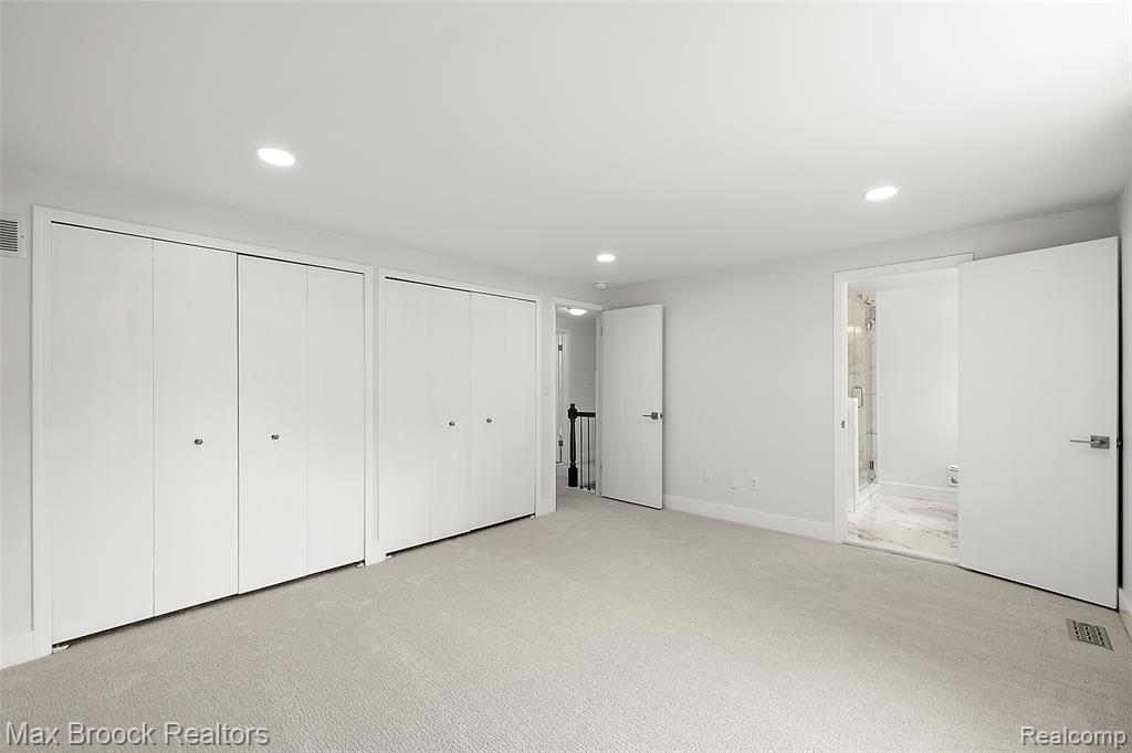 5362 Hertford Drive, Troy, MI 48085 — Photo 23