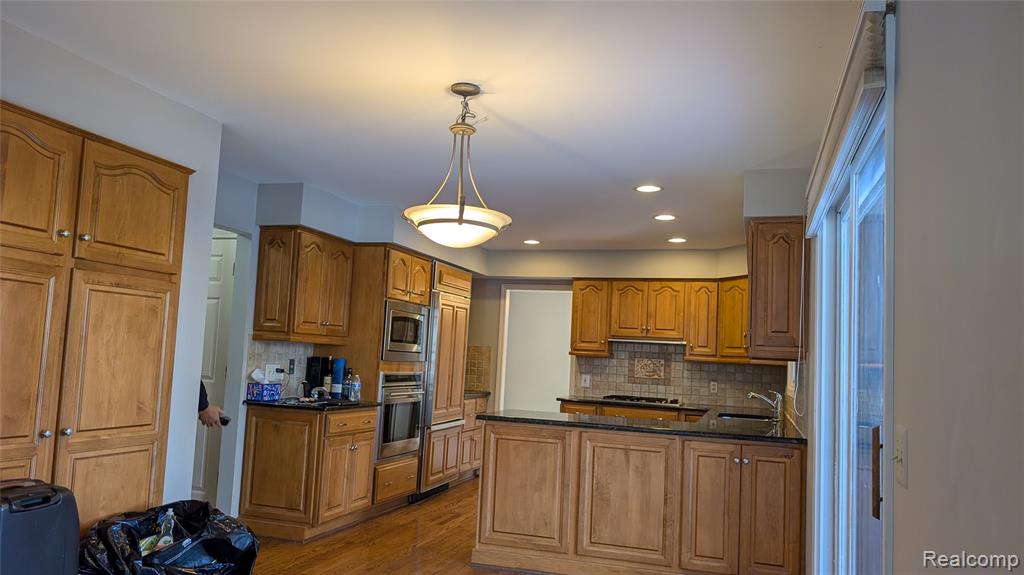 4912 OAK RIVER Drive, Troy, MI 48098 — Photo 18