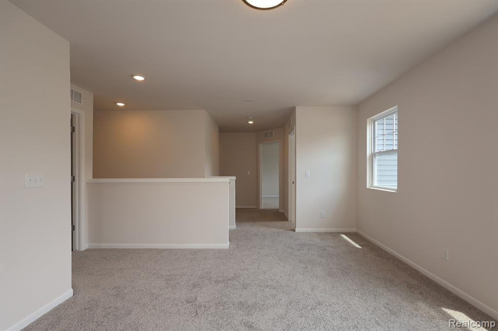 362 Hidden River W, Holly, MI 48442 — Photo 22