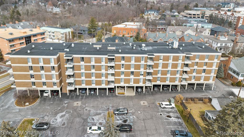 600 W BROWN Street, 102, Birmingham, MI 48009 — Photo 42