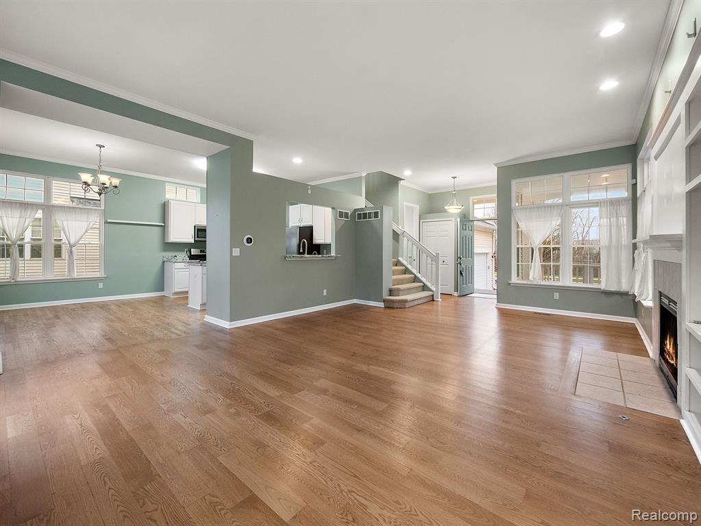 1668 CHAPLEAU Drive, Ann Arbor, MI 48103 — Photo 3