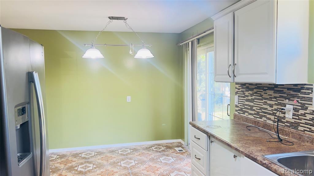 4389 E 12 MILE Road, Warren, MI 48092 — Photo 14