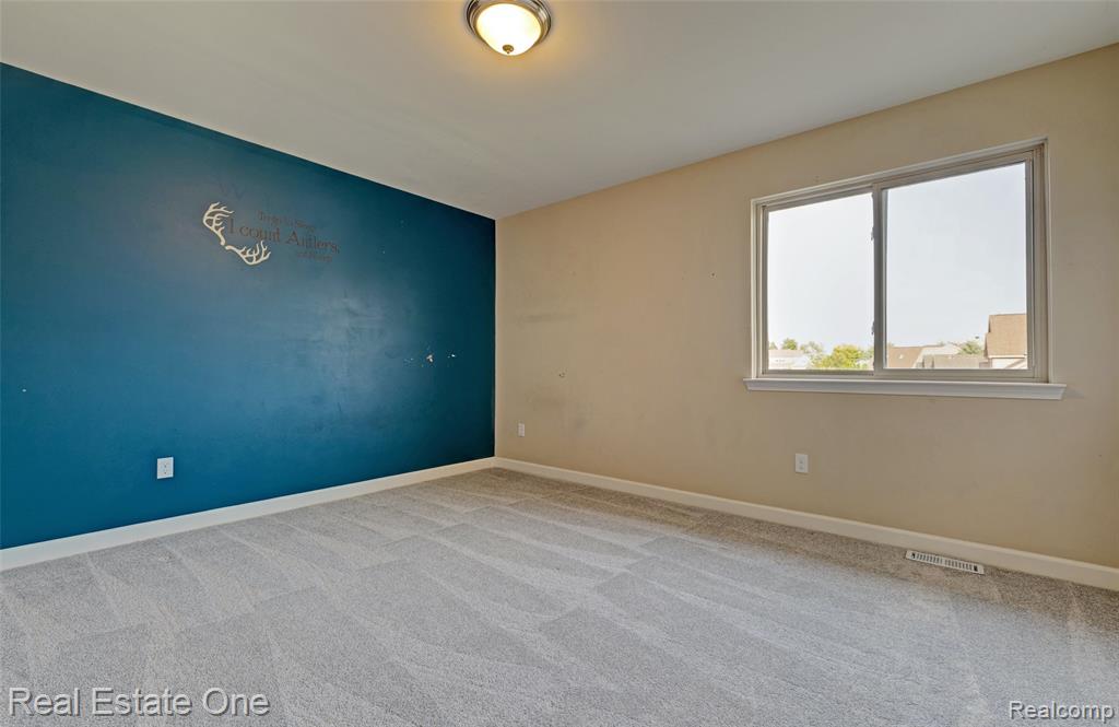 10464 Grandview Drive, Atlas, MI — Photo 35