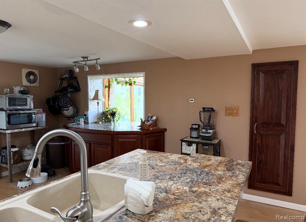 16280 Softwater Lake Drive, Linden, MI 48451 — Photo 12