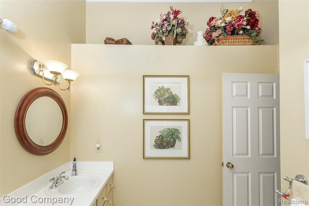 4617 Covington Court, Rochester, MI 48306 — Photo 26