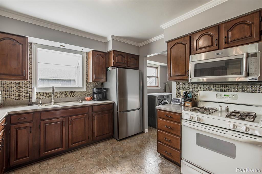 2936 Brown City Road, Imlay City, MI 48444 — Photo 31