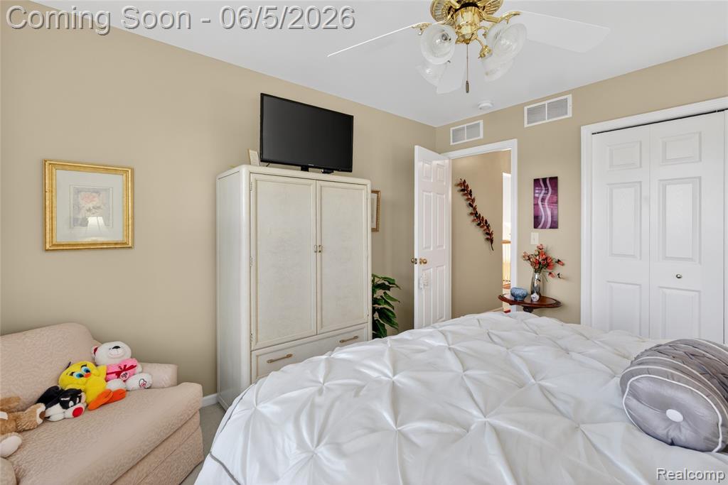2443 Crossings Circle, Davison, MI 48423 — Photo 42