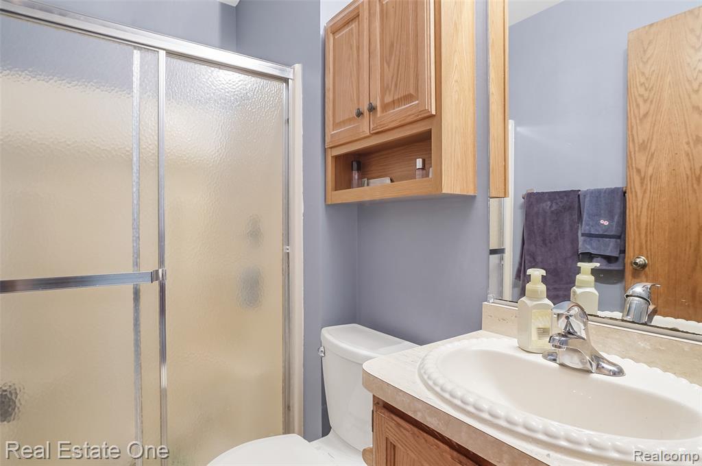 59652 Sunridge Drive, New Hudson, MI 48165 — Photo 20