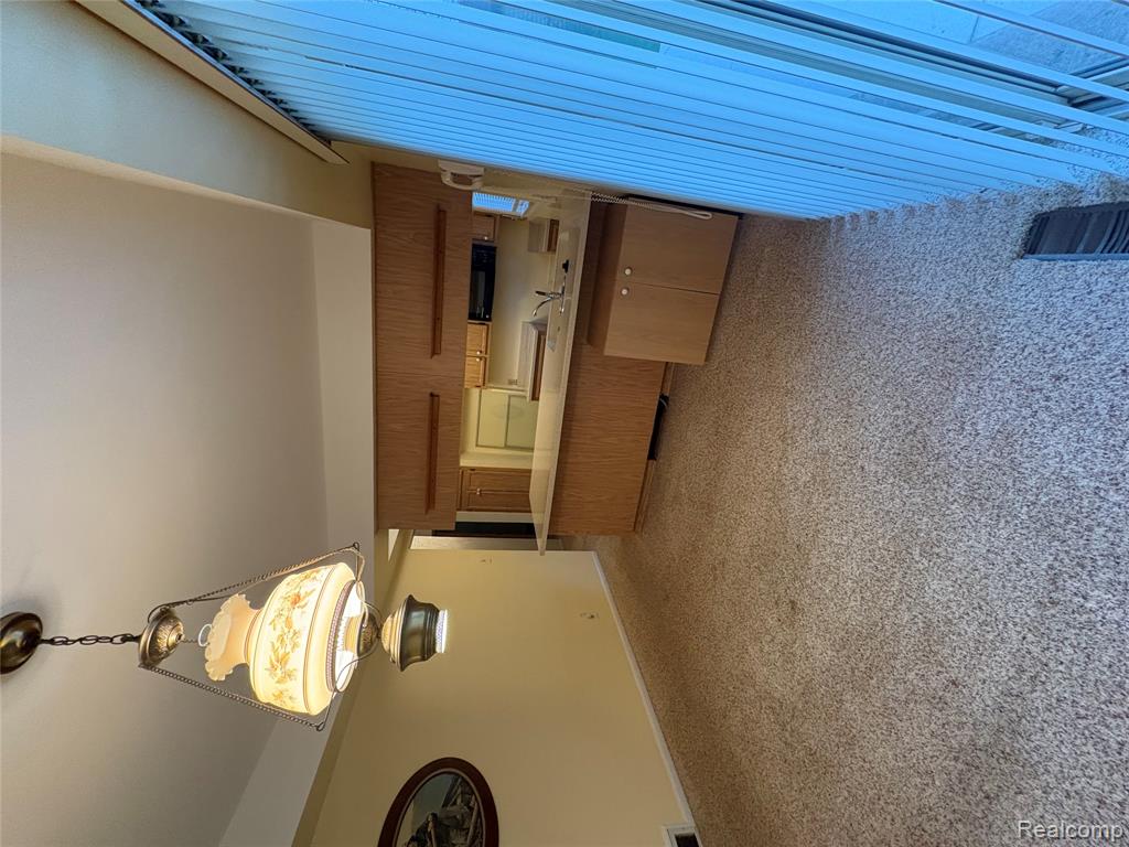 6915 Dover Street, Garden City, MI — Photo 5