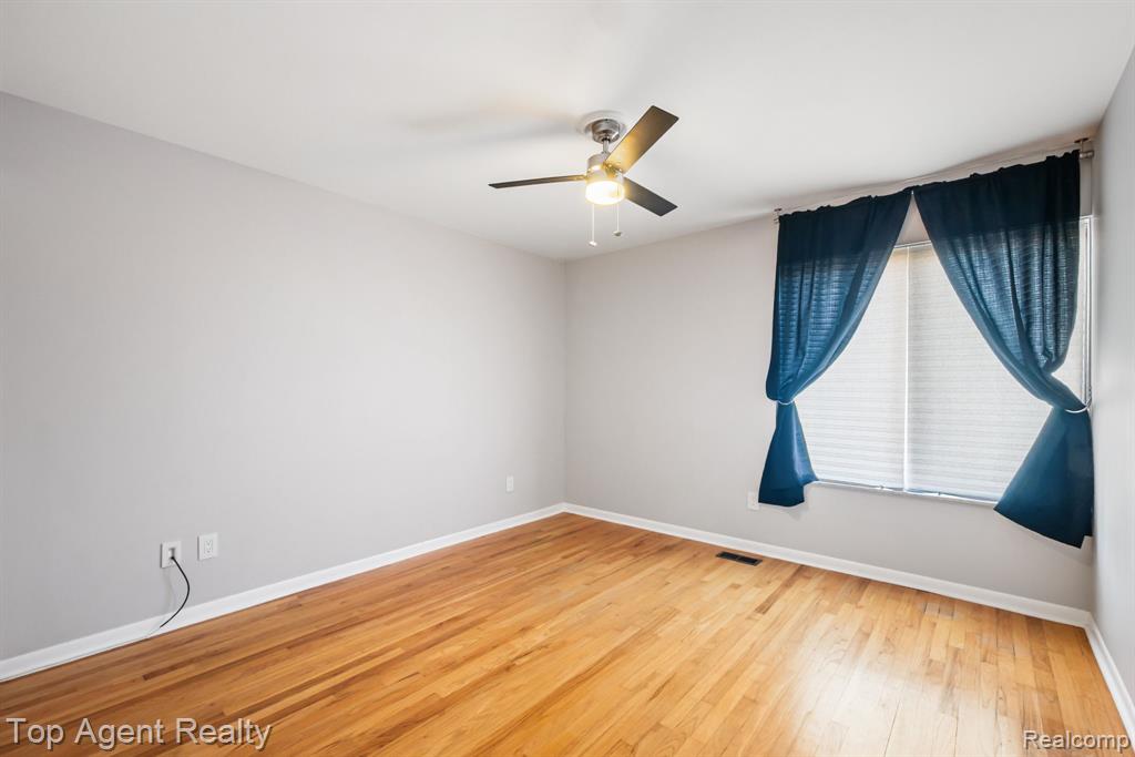 8353 Kennedy Circle, Warren, MI 48093 — Photo 30