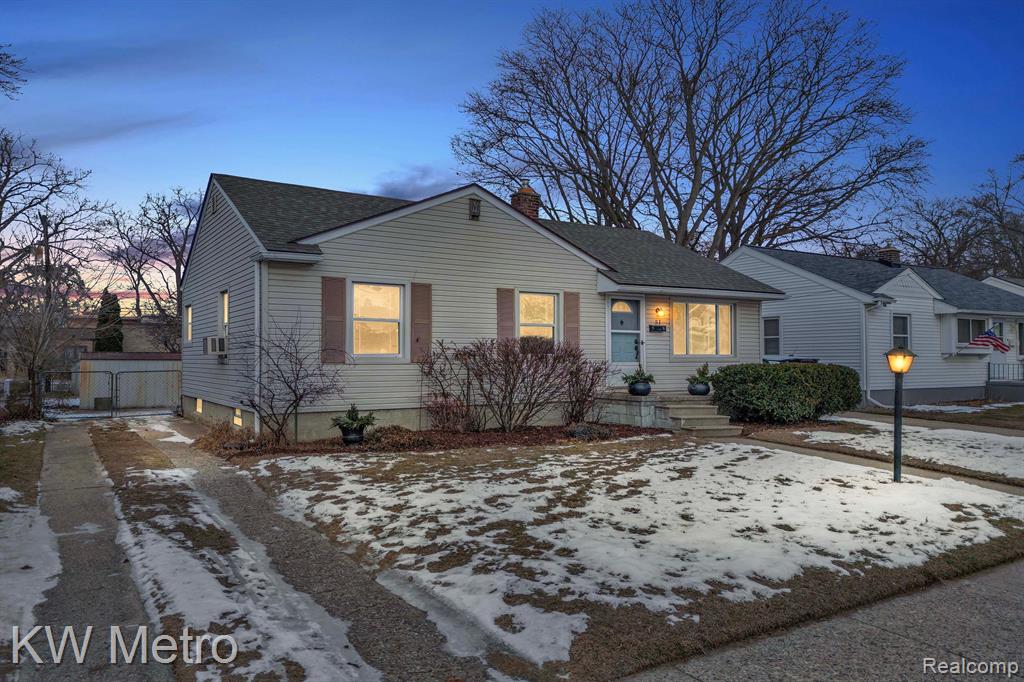 51 LINCOLN Avenue, Clawson, MI — Photo 25