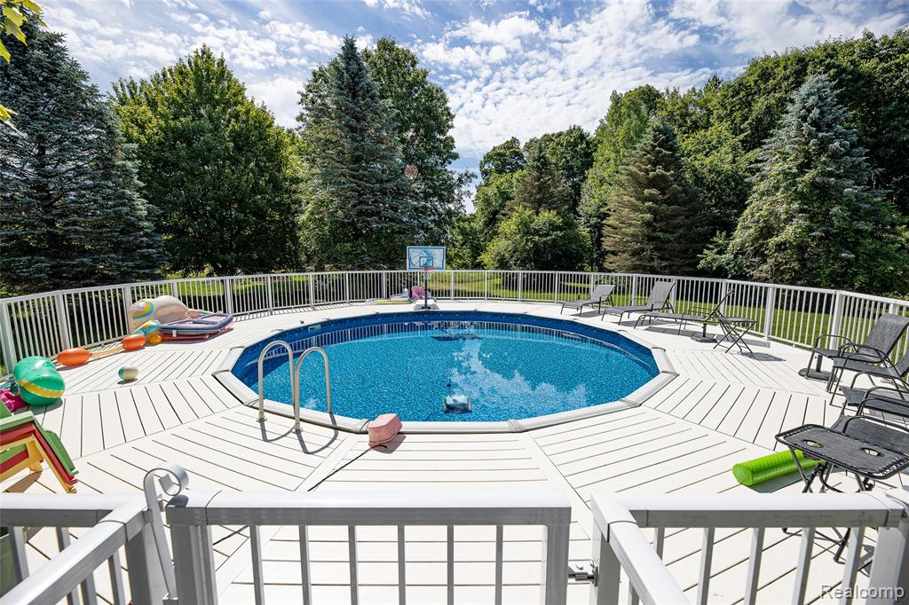3839 Shamrock Drive, Lapeer, MI 48446 — Photo 26