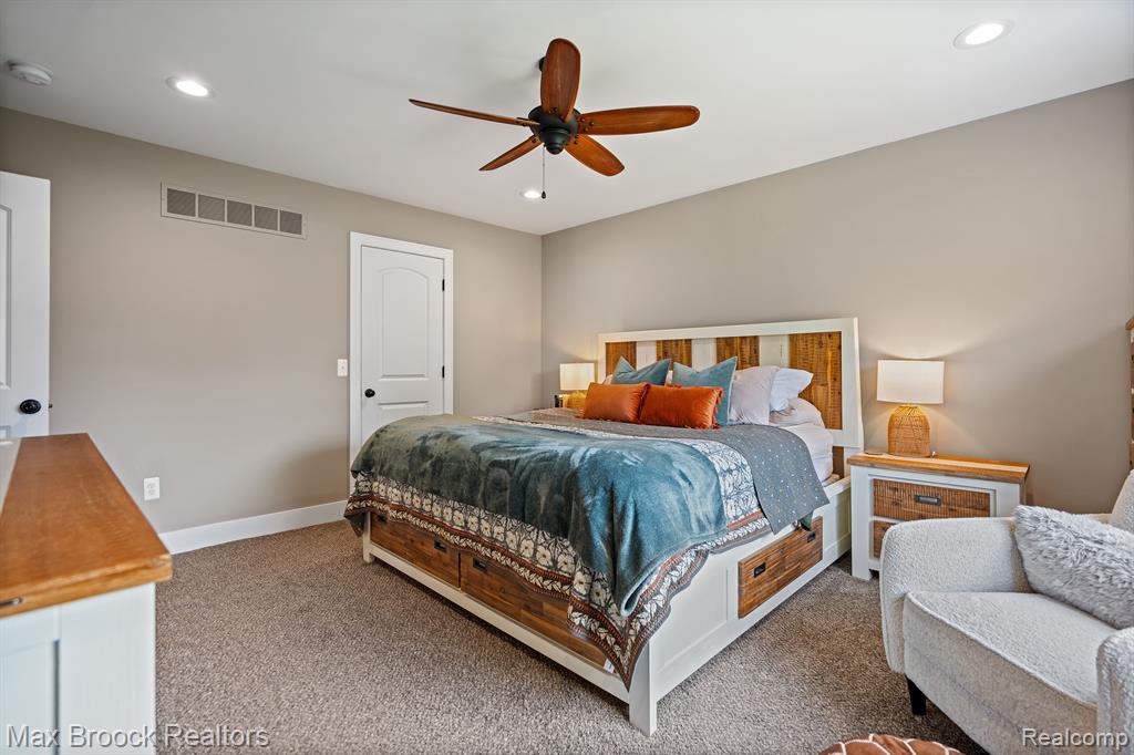 217 CLINTON Street, Romeo, MI 48065 — Photo 19
