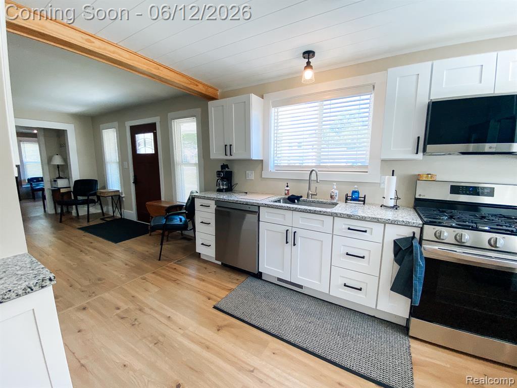10514 Hamburg Road, Whitmore Lake, MI 48189 — Photo 13