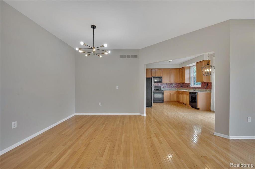 41868 YEATS Drive, Novi, MI 48377 — Photo 16