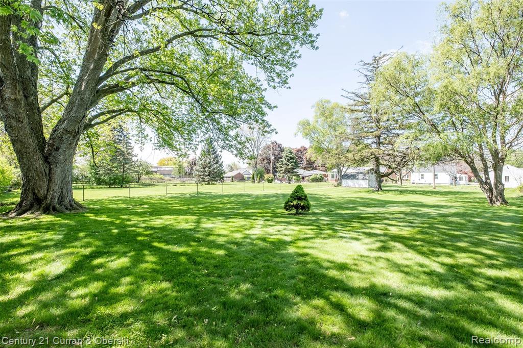 11700 Farley, Redford, MI 48239 — Photo 60