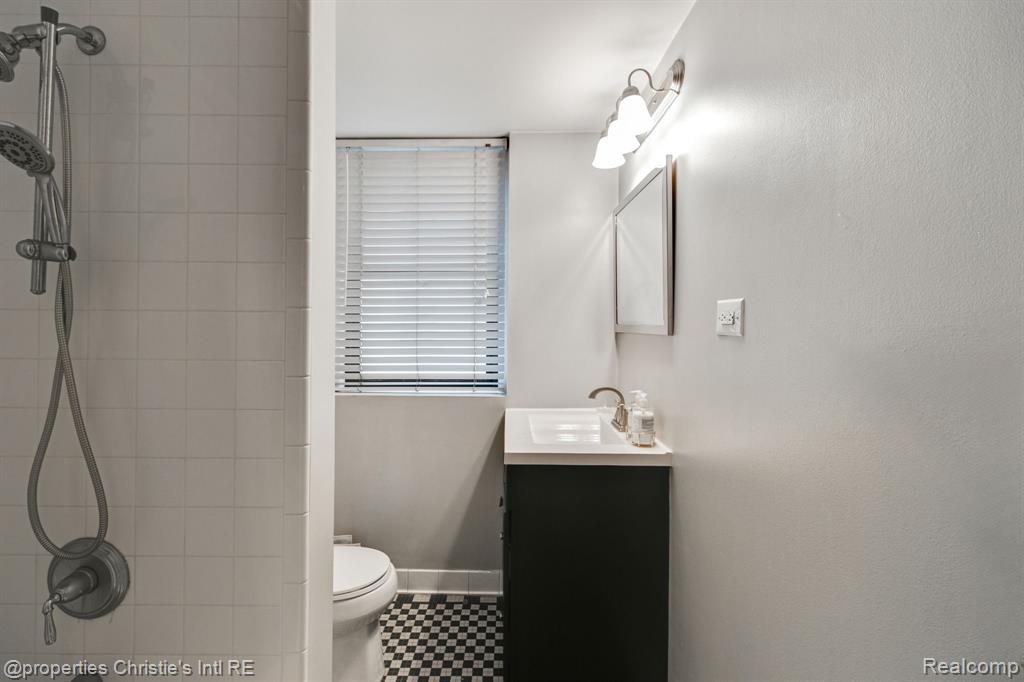 15 E KIRBY Street, 404, Detroit, MI 48202 — Photo 22