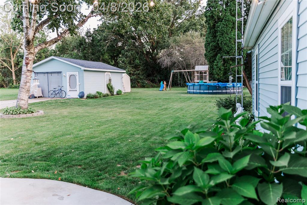 1115 Kingston Avenue, Flint, MI 48507 — Photo 13