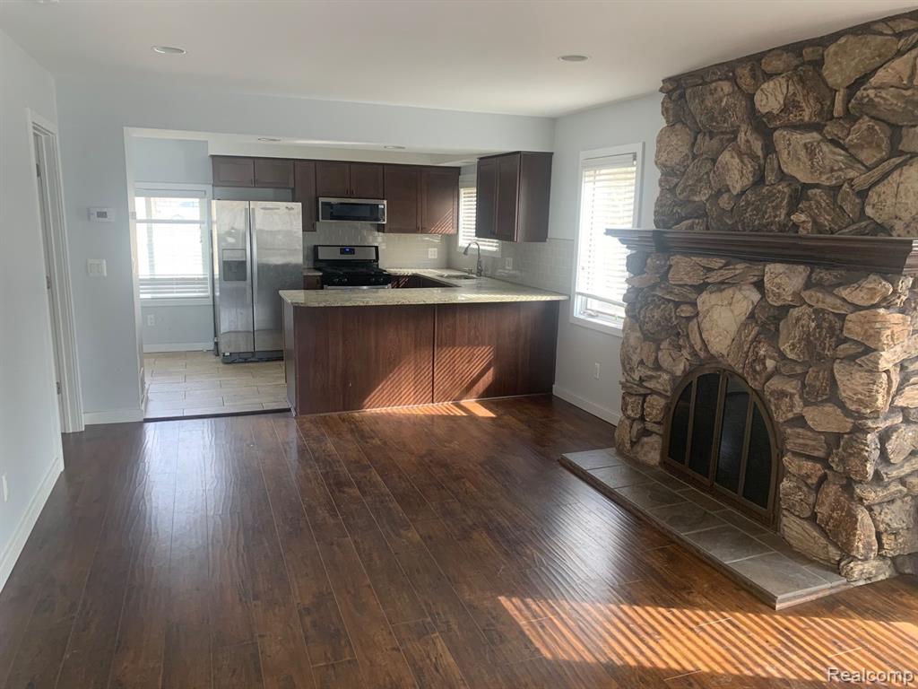 3991 FIELDVIEW Avenue, West Bloomfield, MI 48324 — Photo 8