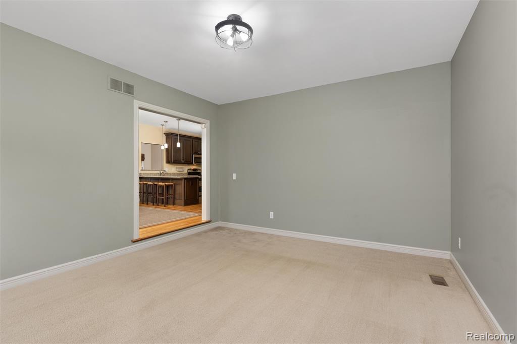 724 Constitution Street, Canton, MI 48188 — Photo 17