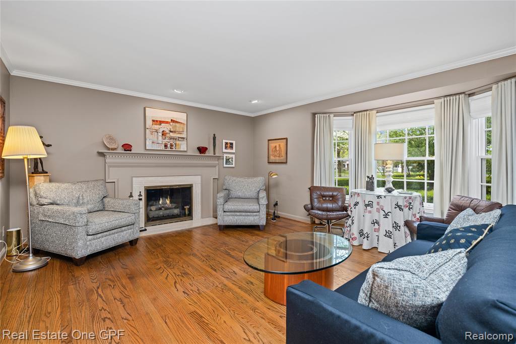 16904 Saint Paul Street, Grosse Pointe, MI 48230 — Photo 12