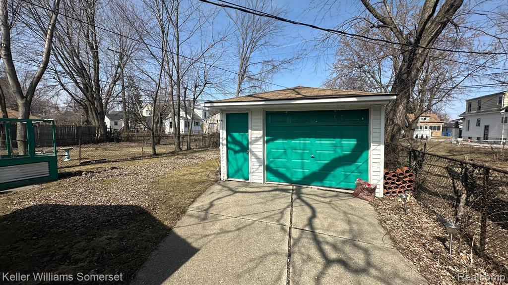 7551 STUDEBAKER Avenue, Warren, MI 48091 — Photo 5