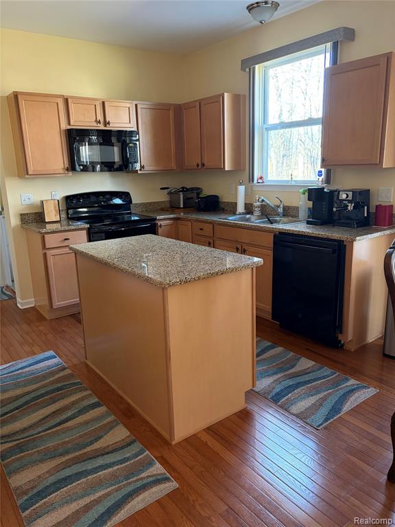 44265 Timberview Court, Belleville, MI 48111 — Photo 16