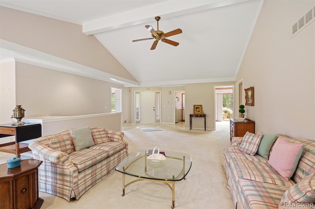 37622 Russett Drive, Farmington Hills, MI 48331 — Photo 6