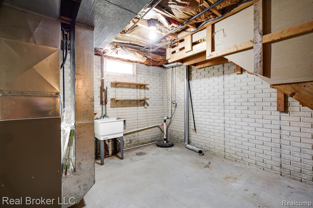 516 ALLEN Street, Clio, MI 48420 — Photo 19